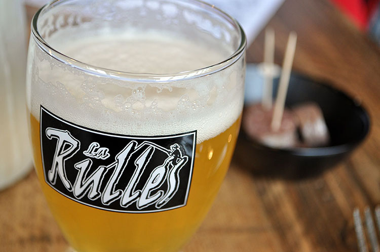 A La Rulles Pils.
