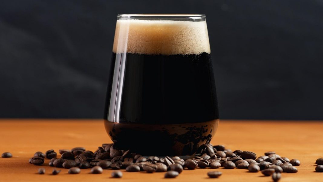 Stout Beer (Ultimate Guide for Beginners) - Draftmag