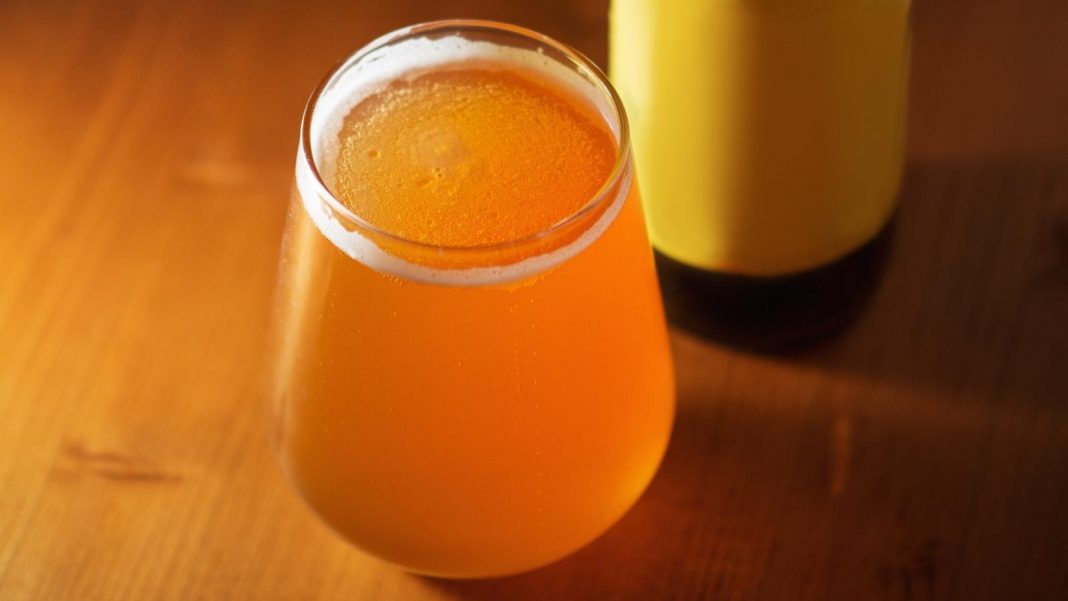 New England IPA Recipe: An Exhaustive Guide To NEIPA + Complete Recipe