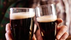 Stout vs Porter: The Only Dark Beer Guide You’ll Ever Need