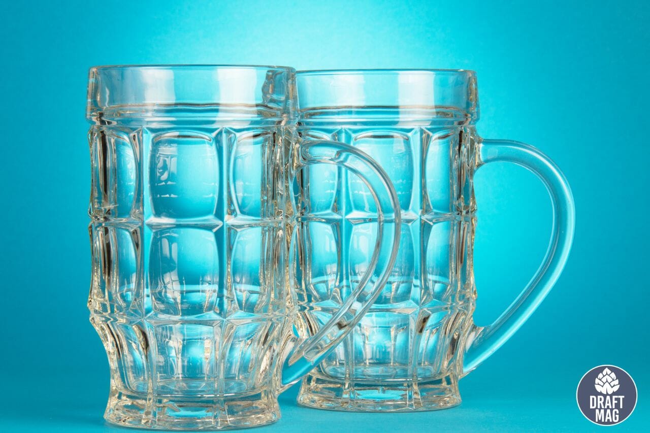 What Is Cenosillicaphobia? Is the Fear of an Empty Beer Glass Real?