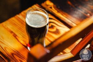 Stout vs Imperial Stout: Two Dark Beers With a Refreshing Taste