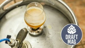 Draught Beer: The Complete Guide to a Specially Served Brew